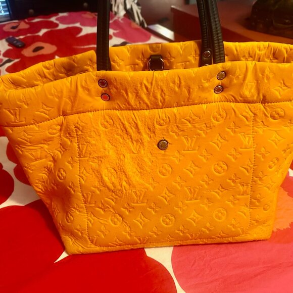 Louis Vuitton Scuba Tote - Picture 6 of 6